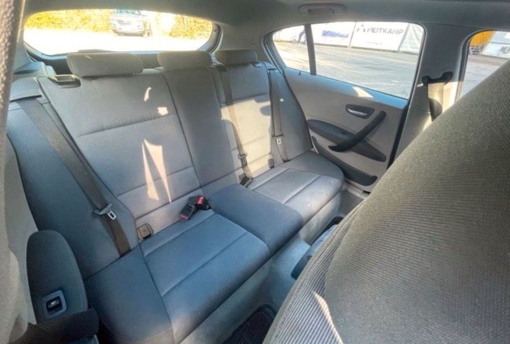 BMW 120 - Photo 4