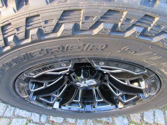 Chevrolet Silverado - Photo 20