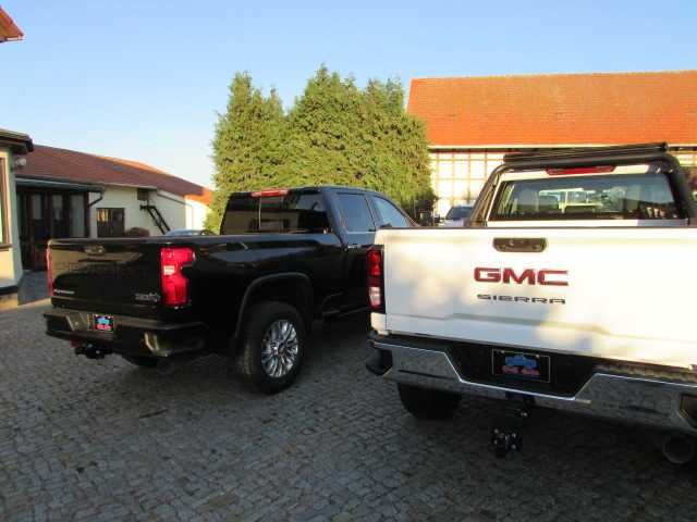 Chevrolet Silverado - Photo 28