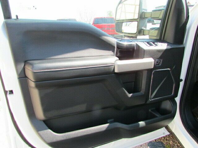 Ford F 350 - Photo 28