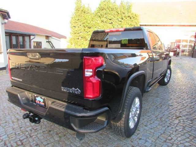 Chevrolet Silverado - Photo 28