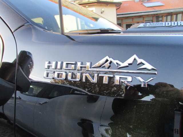 Chevrolet Silverado - Photo 29