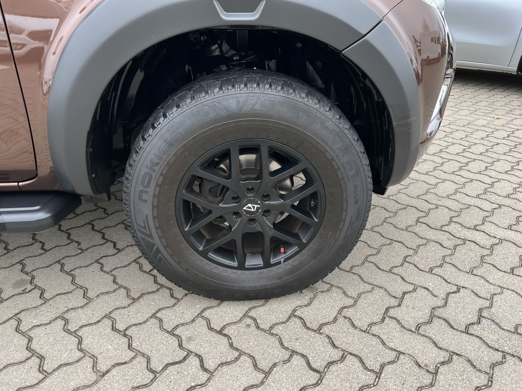 Nissan Navara - Photo 19