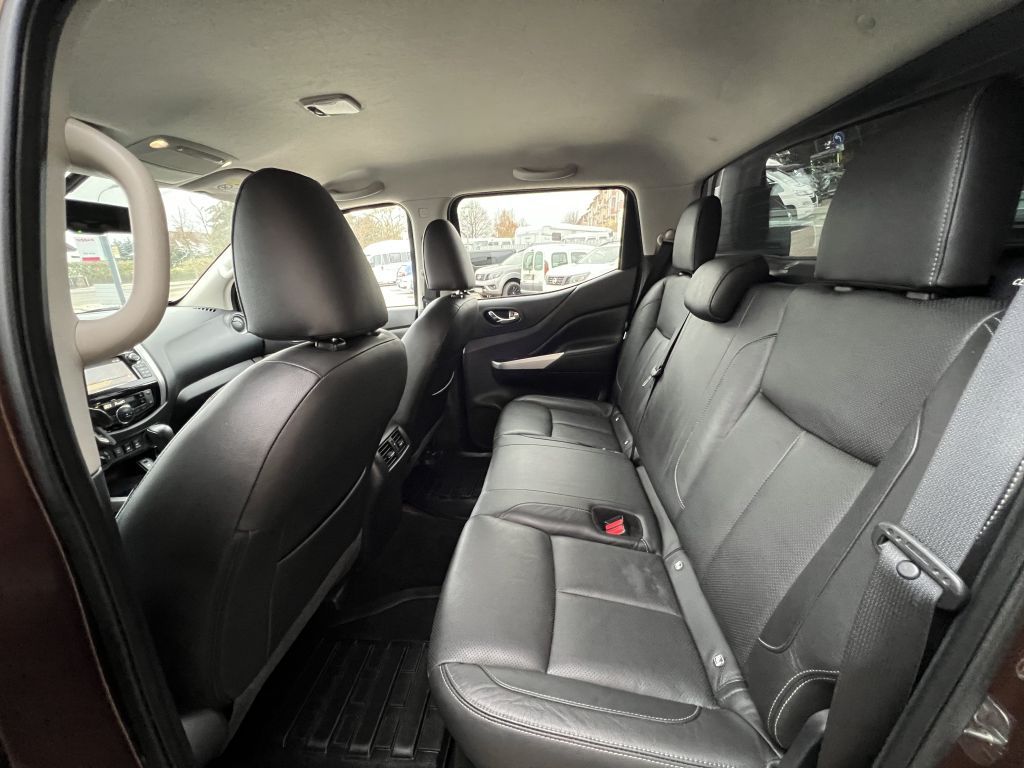 Nissan Navara - Photo 8
